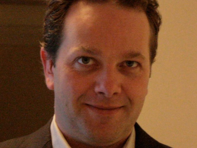 Antoine Leven (Searchmetrics) : « Le poids important des réseaux sociaux pour référencer un site » - ITespresso France 1 Antoine LEVEN
