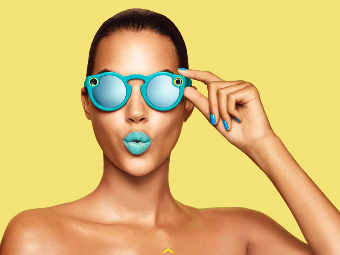 Snap-Spectacles